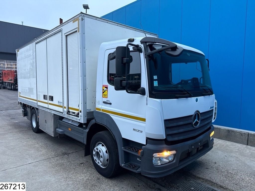 Sonstige Transporttechnik Türe ait Sonstige Mercedes Benz Atego 1523 EURO 6, Dhollandia, Tank 5600 Liter, 2 Comp, Gebrauchtmaschine içinde Ede (resim 3)