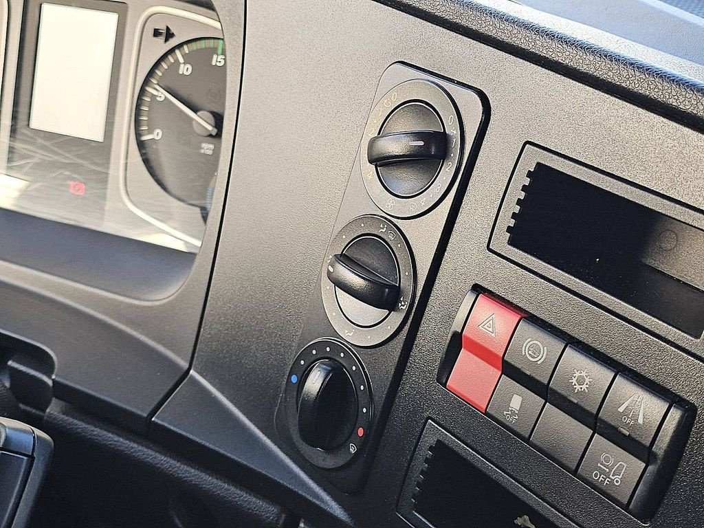 Sonstige Transporttechnik typu Sonstige Mercedes Benz ATEGO 1524 TAILLIFT AIRCO, Gebrauchtmaschine v Vuren (Obrázek 11)