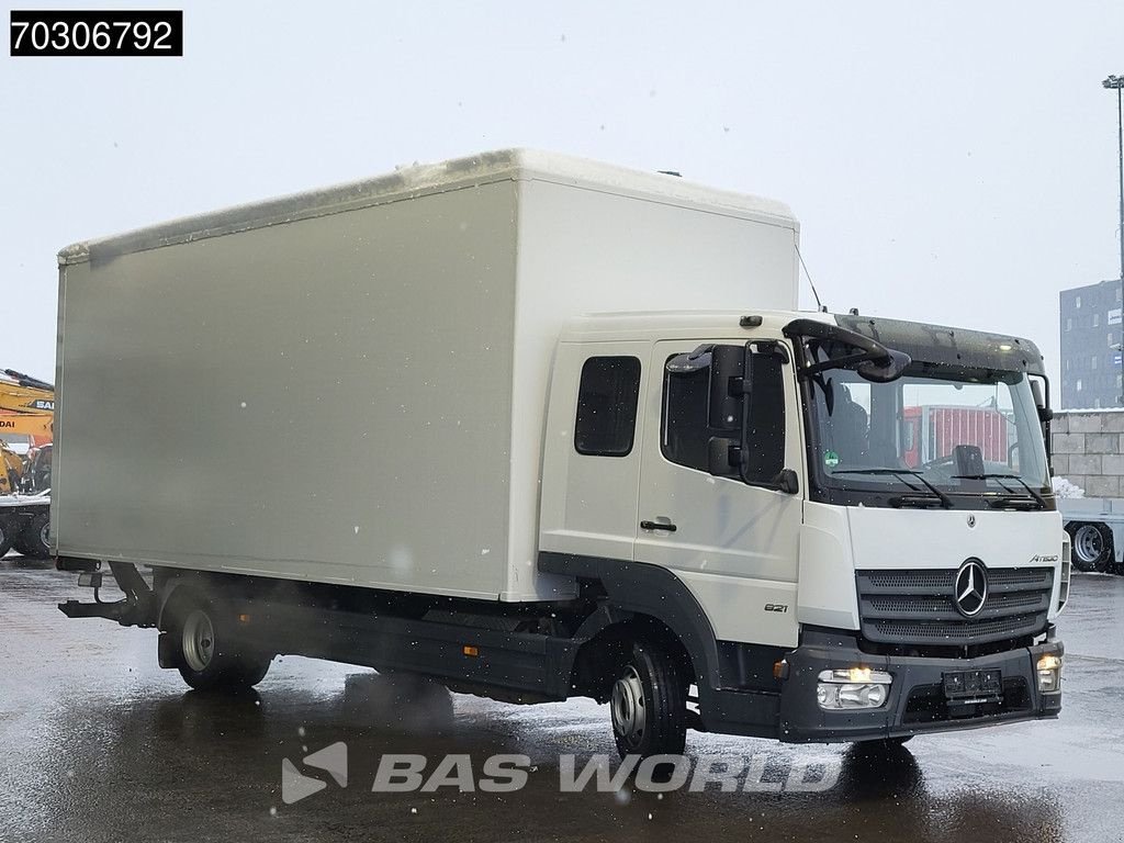 Sonstige Transporttechnik типа Sonstige Mercedes Benz Atego 821 4X2 8tonner Automatic crewcab 6 seats 1000kg Ladebordw, Gebrauchtmaschine в Veghel (Фотография 10)