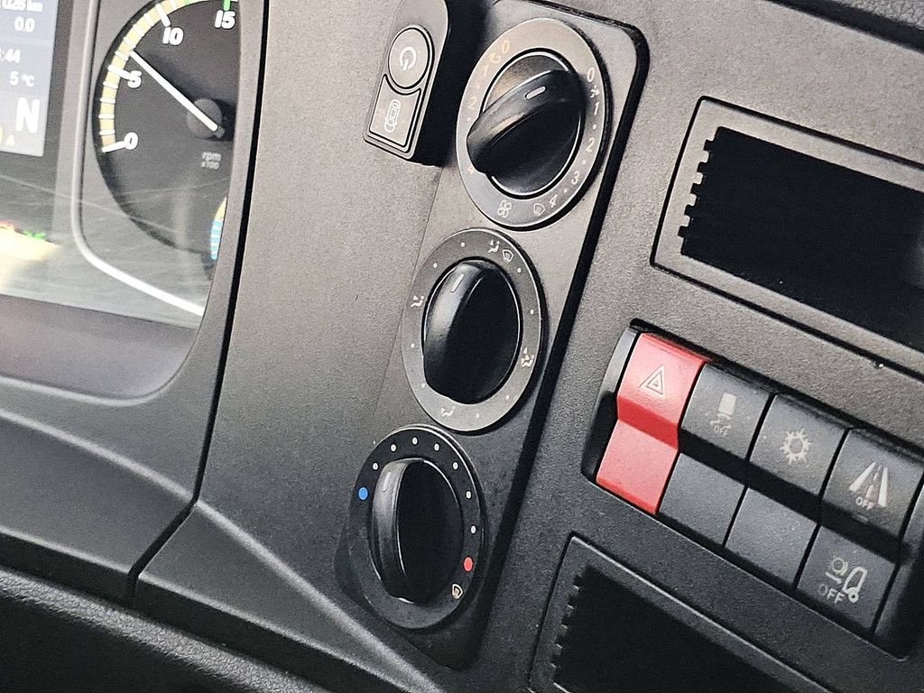 Sonstige Transporttechnik typu Sonstige Mercedes Benz ATEGO 916 8.6T GVW LIFT AIRCO, Gebrauchtmaschine v Vuren (Obrázek 11)