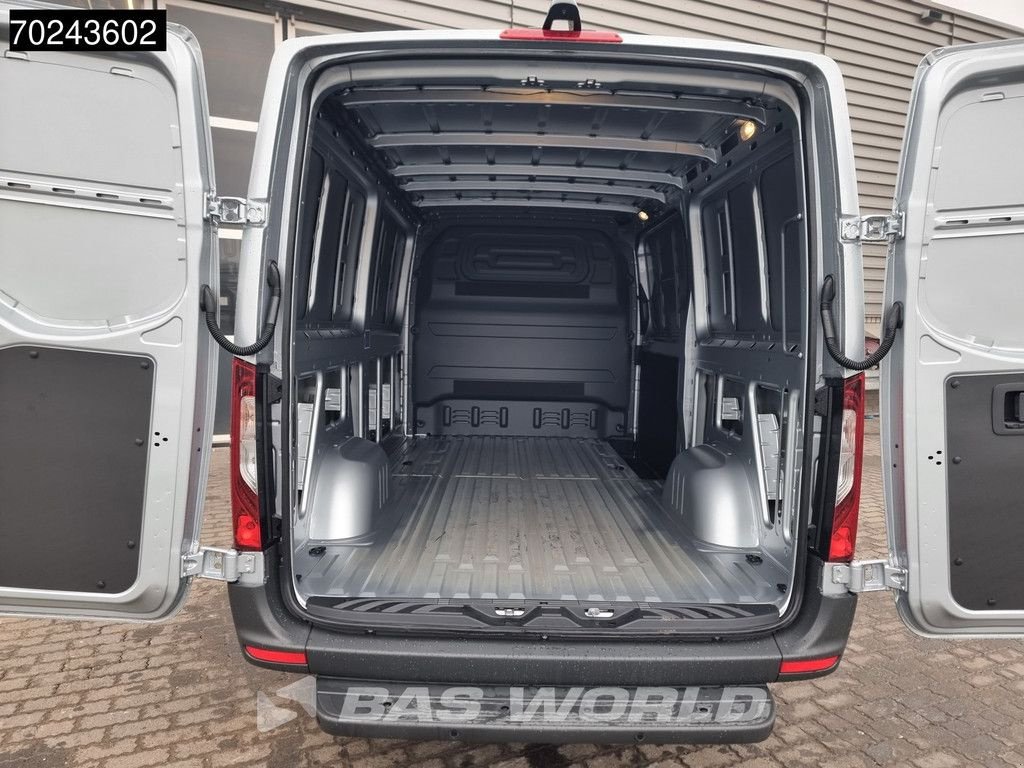 Sonstige Transporttechnik des Typs Sonstige Mercedes Benz Sprinter 319 CDI Automaat L2H1 2025model ACC LED Navi Camera Vel, Neumaschine in Veghel (Bild 7)