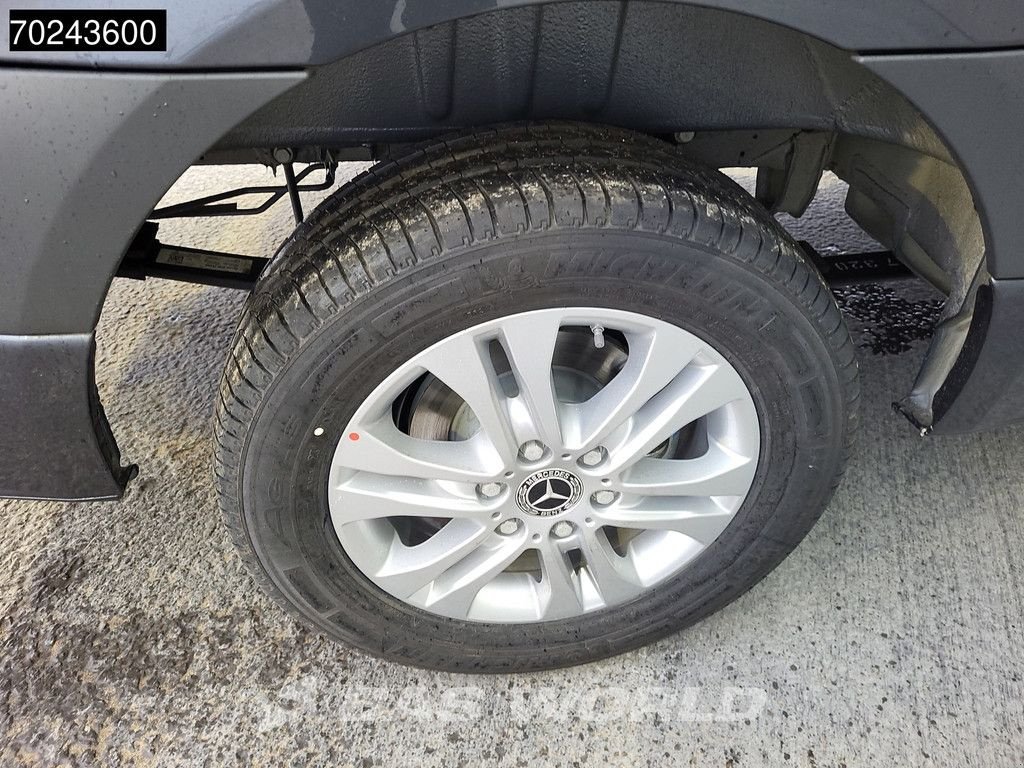 Sonstige Transporttechnik des Typs Sonstige Mercedes Benz Sprinter 319 CDI Automaat L2H1 2025model ACC LED Navi Camera Vel, Neumaschine in Veghel (Bild 9)