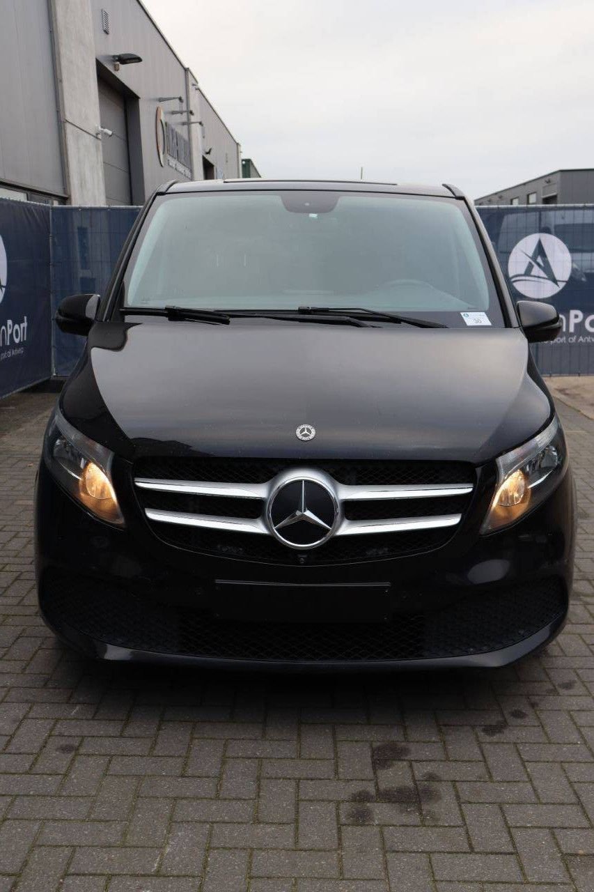 Sonstige Transporttechnik Türe ait Sonstige Mercedes Benz V-Klasse, Gebrauchtmaschine içinde Antwerpen (resim 10)