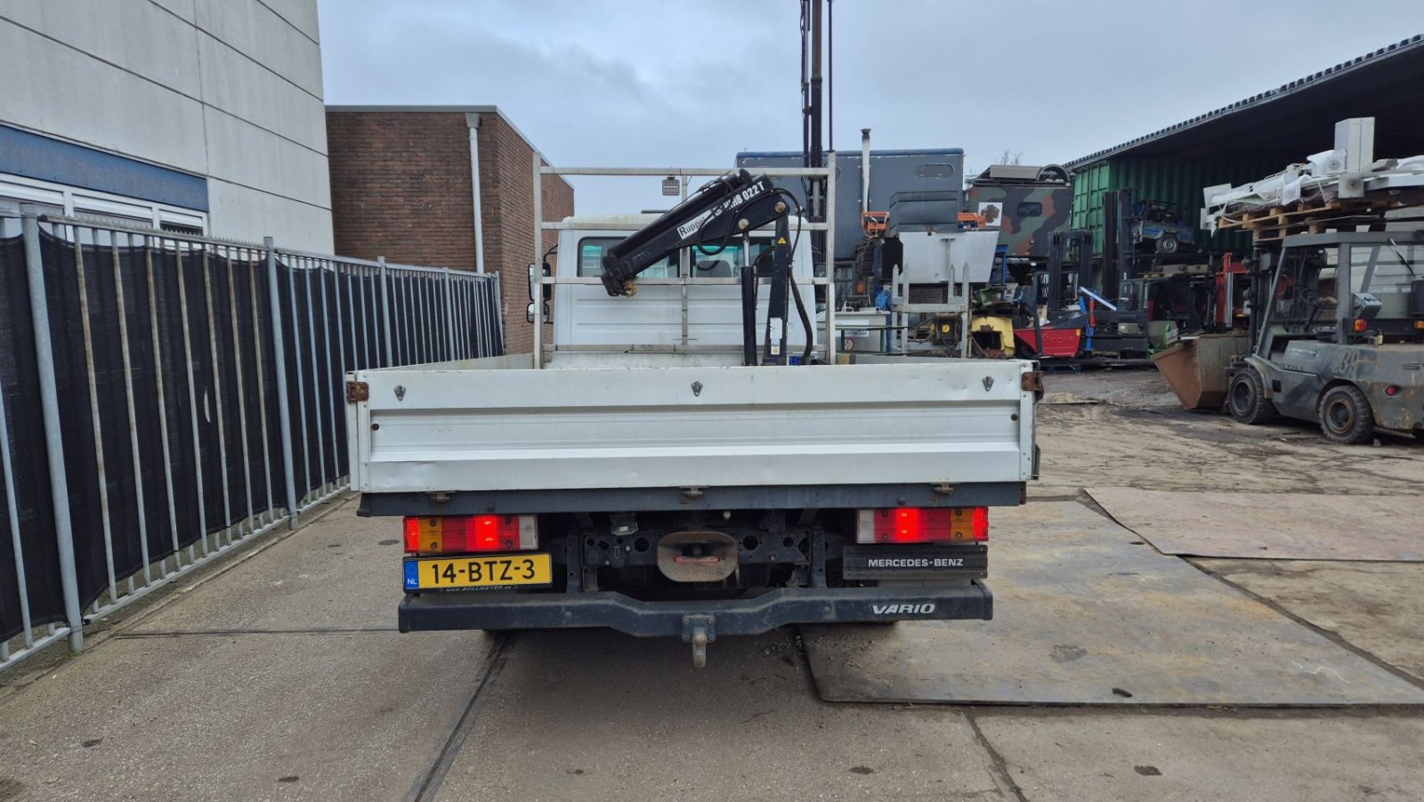 Sonstige Transporttechnik от тип Sonstige Mercedes Benz Vario 618, Gebrauchtmaschine в VIANEN (UT) (Снимка 4)