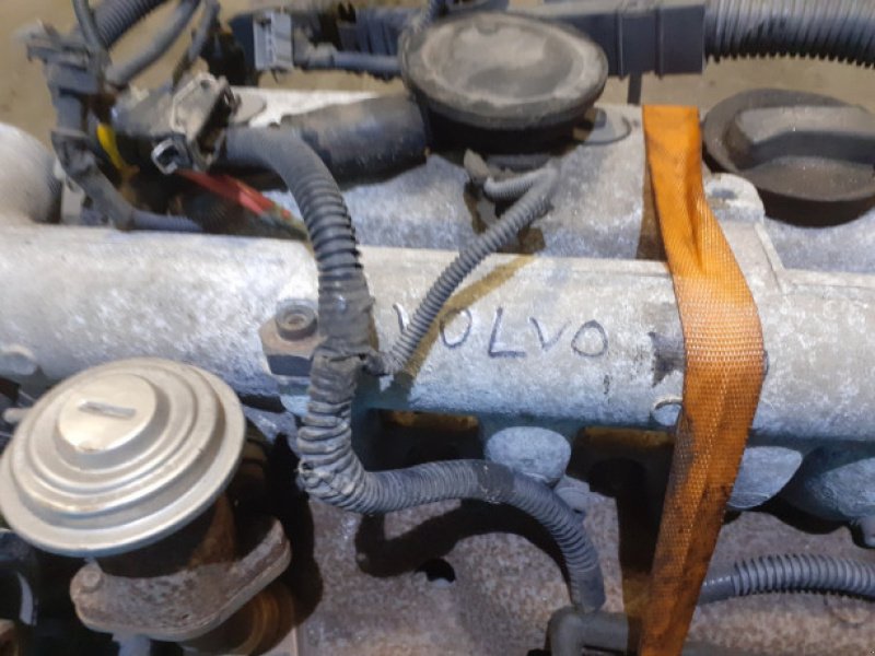 Sonstige Transporttechnik typu Sonstige Volvo V70 Motor, Gebrauchtmaschine v Hemmet (Obrázek 15)