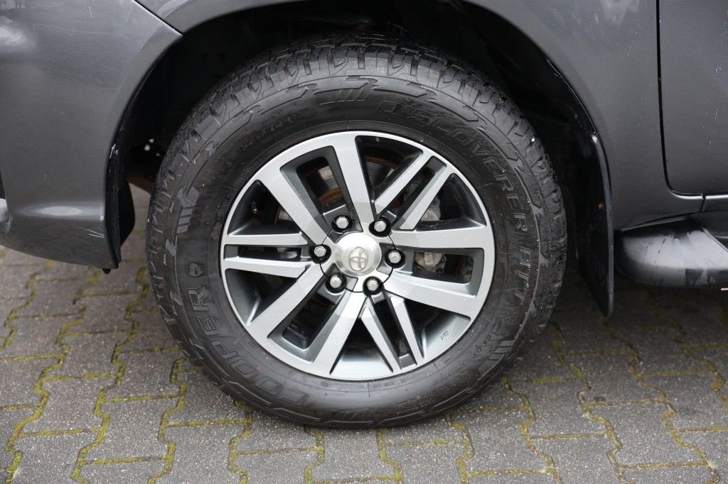 Sonstige Transporttechnik typu Toyota Hilux 2.4 D-4D DUBBEL CABINE LIMITED B/E TREKKER A/T 5 SITZ 4WD, Gebrauchtmaschine v Saasveld (Obrázek 3)