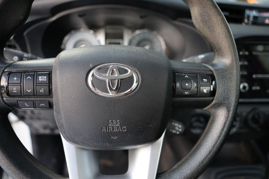 Sonstige Transporttechnik del tipo Toyota Hilux 2.4 D-4D ENKEL CABIN 4WD VAN, Gebrauchtmaschine In Saasveld (Immagine 7)