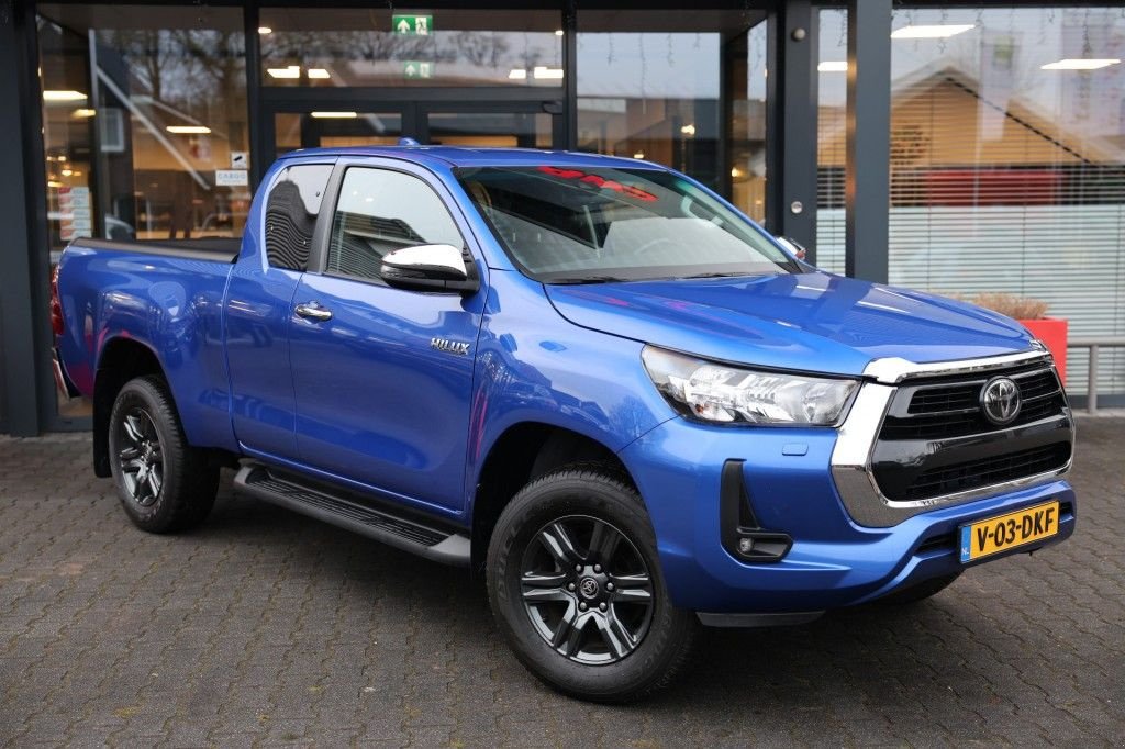 Sonstige Transporttechnik tipa Toyota Hilux 2.4 D-4D X-TRA CAB PROFESSIONAL 4WD VAN, Gebrauchtmaschine u Saasveld (Slika 1)