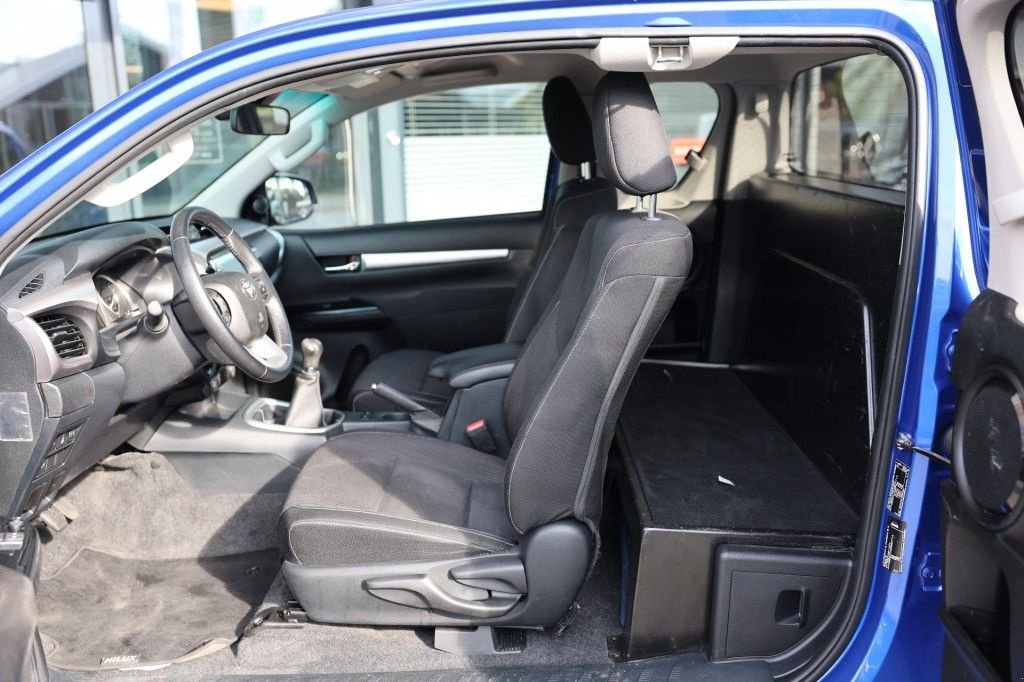 Sonstige Transporttechnik типа Toyota Hilux 2.4 D-4D X-TRA CAB PROFESSIONAL 4WD VAN, Gebrauchtmaschine в Saasveld (Фотография 10)