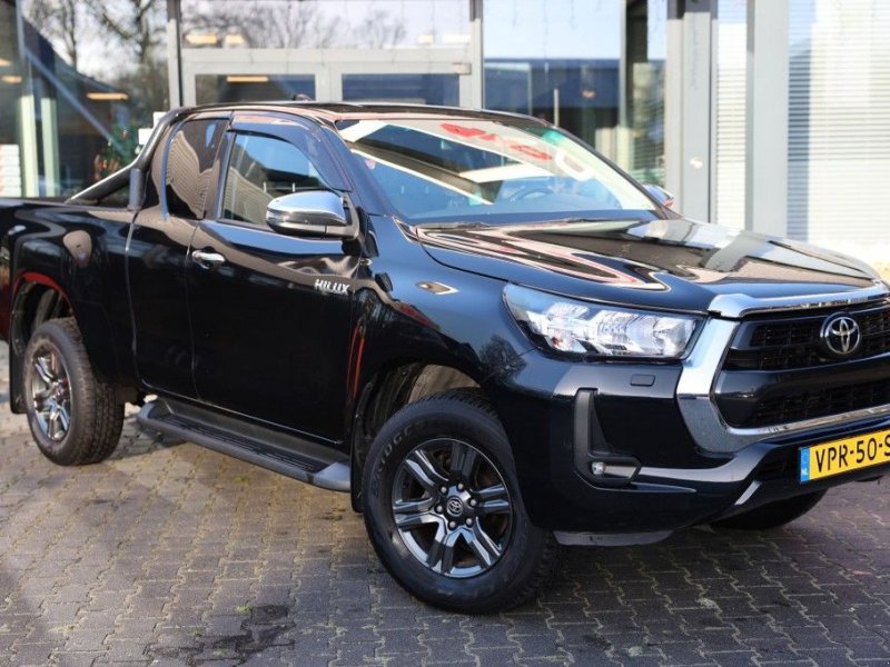 Sonstige Transporttechnik vrste Toyota Hilux 2.4 D-4D X-TRA CAB PROFESSIONAL A/T 4WD VAN, Gebrauchtmaschine v Saasveld (Slika 1)