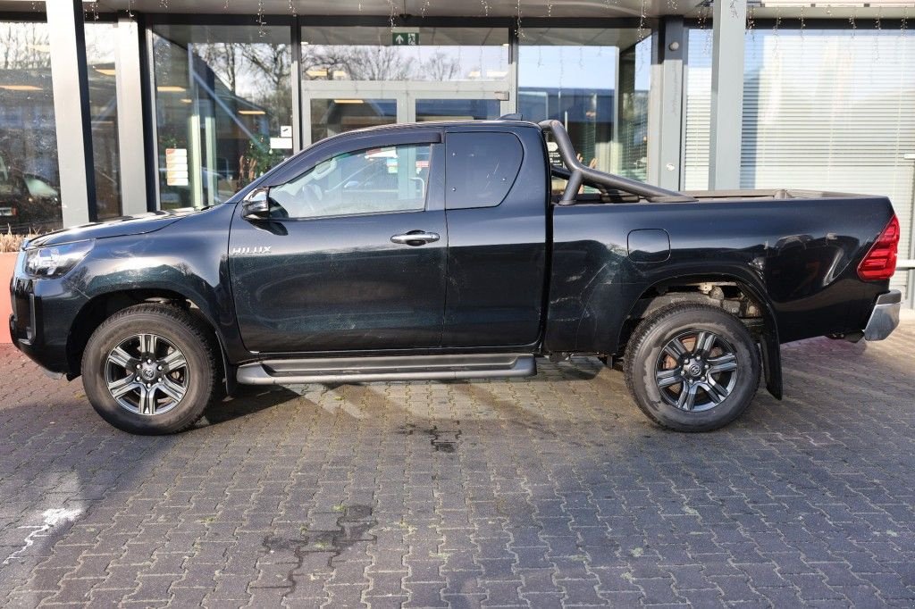 Sonstige Transporttechnik a típus Toyota Hilux 2.4 D-4D X-TRA CAB PROFESSIONAL A/T 4WD VAN, Gebrauchtmaschine ekkor: Saasveld (Kép 2)