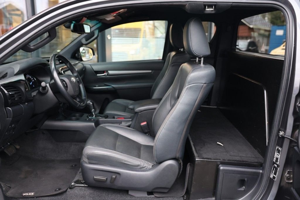 Sonstige Transporttechnik a típus Toyota Hilux 2.8 D-4D X-TRA CAB INVINCIBLE A/T 4WD VAN, Gebrauchtmaschine ekkor: Saasveld (Kép 10)