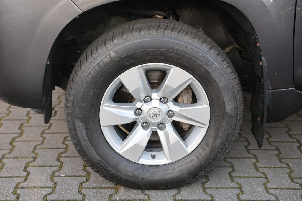 Sonstige Transporttechnik typu Toyota Land Cruiser 150 2.8 D-4D 3DRS COMFORT A/T VAN, Gebrauchtmaschine w Saasveld (Zdjęcie 3)