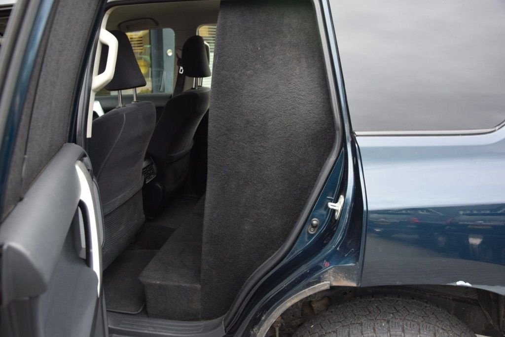 Sonstige Transporttechnik typu Toyota Land Cruiser 150 2.8 D-4D 5DRS ACTIVE A/T VAN, Gebrauchtmaschine v Saasveld (Obrázek 10)