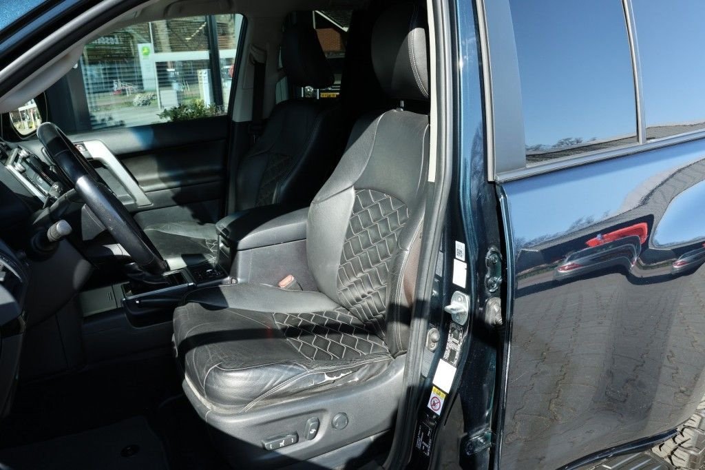 Sonstige Transporttechnik типа Toyota Land Cruiser 150 2.8 D-4D 5DRS CHALLENGER A/T VAN, Gebrauchtmaschine в Saasveld (Фотография 9)