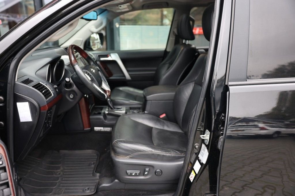 Sonstige Transporttechnik des Typs Toyota Land Cruiser 150 2.8 D-4D 5DRS EXECUTIVE A/T VAN, Gebrauchtmaschine in Saasveld (Bild 11)