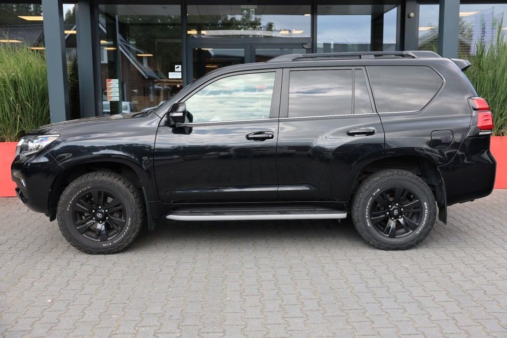 Sonstige Transporttechnik du type Toyota Land Cruiser 150 2.8 D-4D 5DRS LOUNGE B/E TREKKER A/T 5 SITZ VAN, Gebrauchtmaschine en Saasveld (Photo 2)