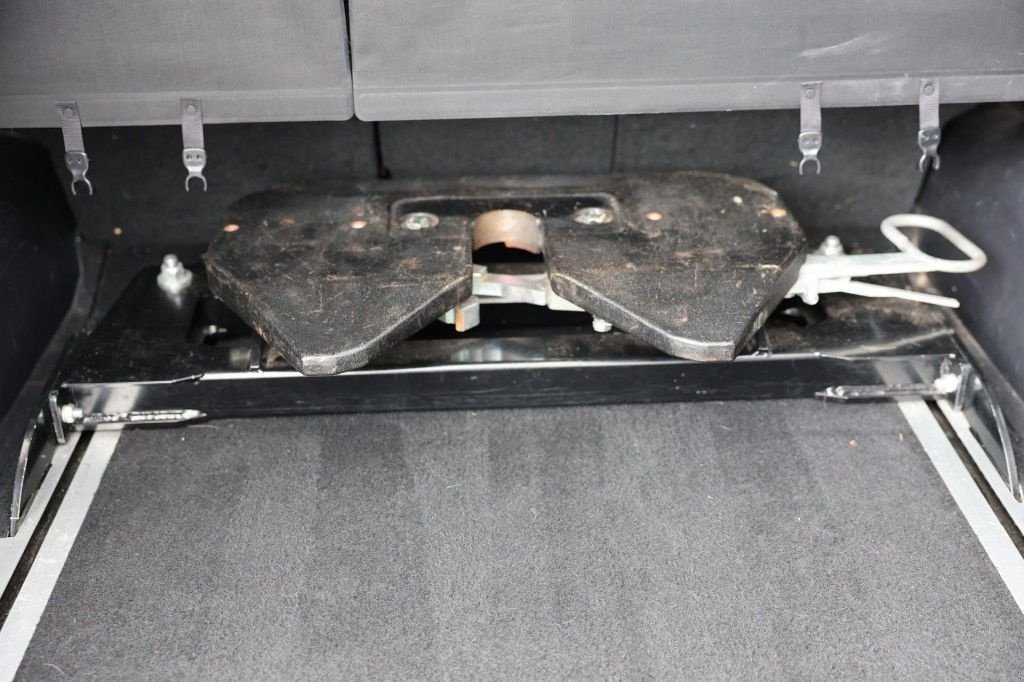 Sonstige Transporttechnik du type Toyota Land Cruiser 150 2.8 D-4D 5DRS LOUNGE B/E TREKKER A/T 5 SITZ VAN, Gebrauchtmaschine en Saasveld (Photo 8)