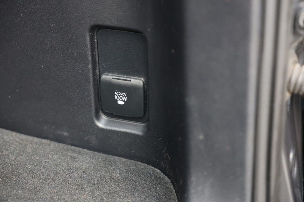 Sonstige Transporttechnik typu Toyota Land Cruiser 150 2.8 D-4D 5DRS VX A/T VAN, Gebrauchtmaschine v Saasveld (Obrázek 10)