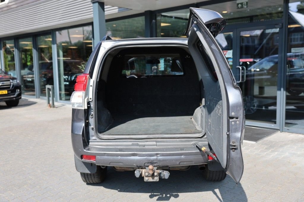 Sonstige Transporttechnik del tipo Toyota Land Cruiser 150 3.0 D-4D 3DRS VX A/T VAN, Gebrauchtmaschine In Saasveld (Immagine 8)
