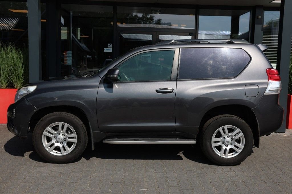 Sonstige Transporttechnik del tipo Toyota Land Cruiser 150 3.0 D-4D 3DRS VX A/T VAN, Gebrauchtmaschine In Saasveld (Immagine 2)