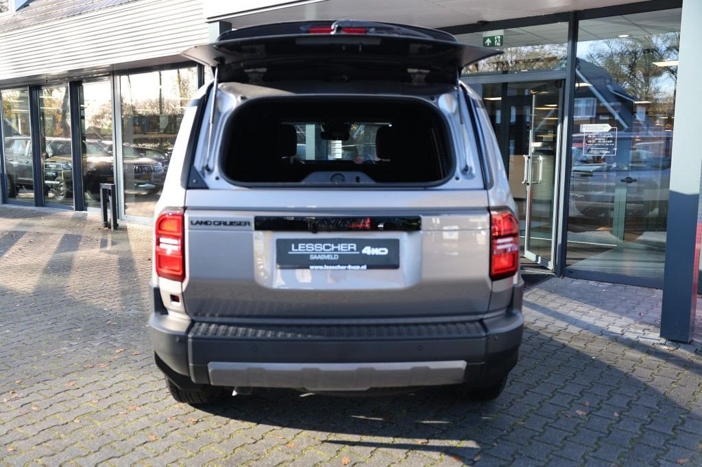 Sonstige Transporttechnik typu Toyota Land Cruiser 250 2.8 D-4D 5DRS ELEGANCE A/T VAN B-STYL BPM VRIJ, Gebrauchtmaschine v Saasveld (Obrázek 5)