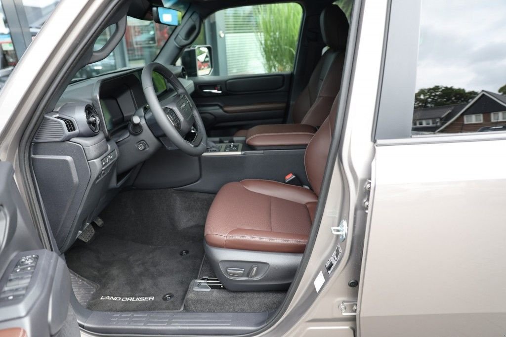 Sonstige Transporttechnik del tipo Toyota Land Cruiser 250 2.8 D-4D 5DRS ELEGANCE A/T VAN BPM VRIJ, Gebrauchtmaschine In Saasveld (Immagine 11)