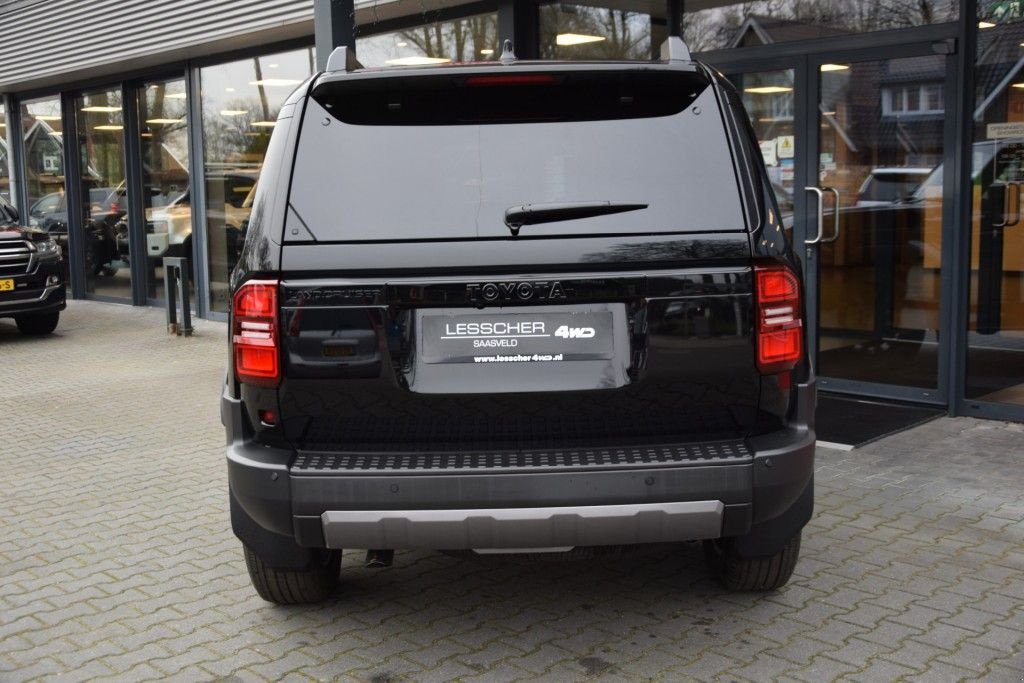 Sonstige Transporttechnik del tipo Toyota Land Cruiser 250 2.8 D-4D 5DRS hybride 48v PROFESSIONAL A/T 5 SI, Gebrauchtmaschine In Saasveld (Immagine 5)