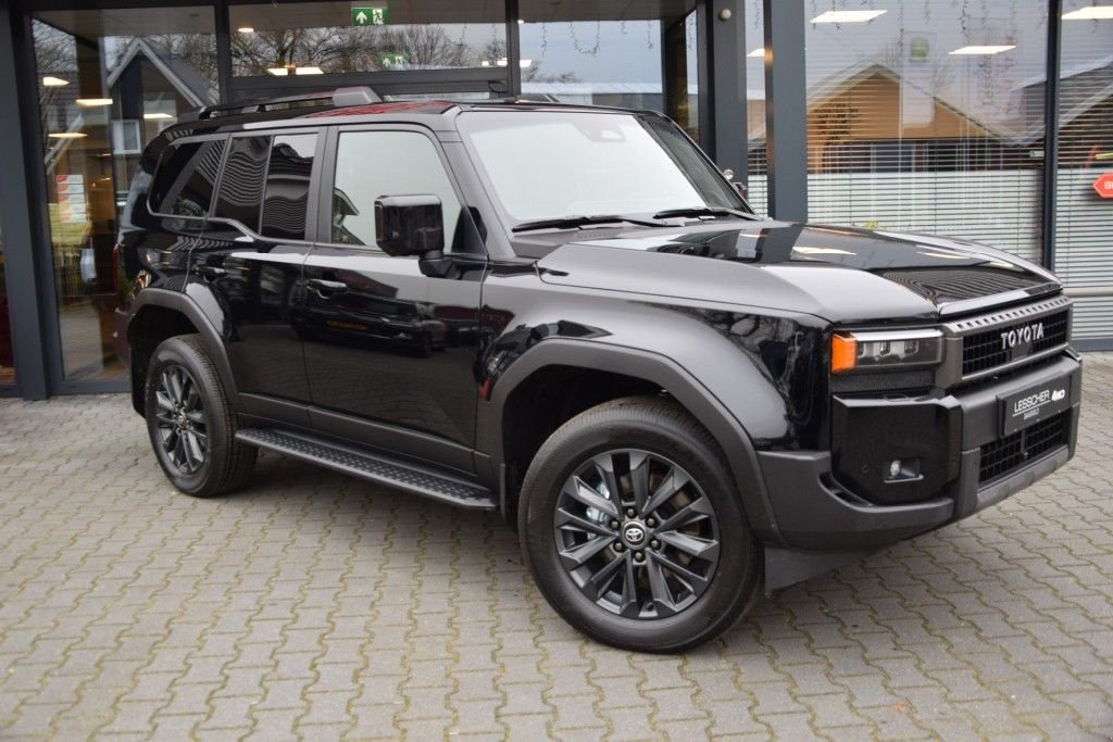 Sonstige Transporttechnik del tipo Toyota Land Cruiser 250 2.8 D-4D 5DRS hybride 48v PROFESSIONAL A/T 5 SI, Gebrauchtmaschine In Saasveld (Immagine 1)