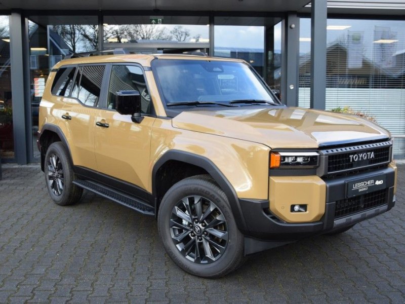 Sonstige Transporttechnik vrste Toyota Land Cruiser 250 2.8 D-4D 5DRS PROFESSIONAL A/T VAN BPM VRIJ, Gebrauchtmaschine v Saasveld (Slika 1)