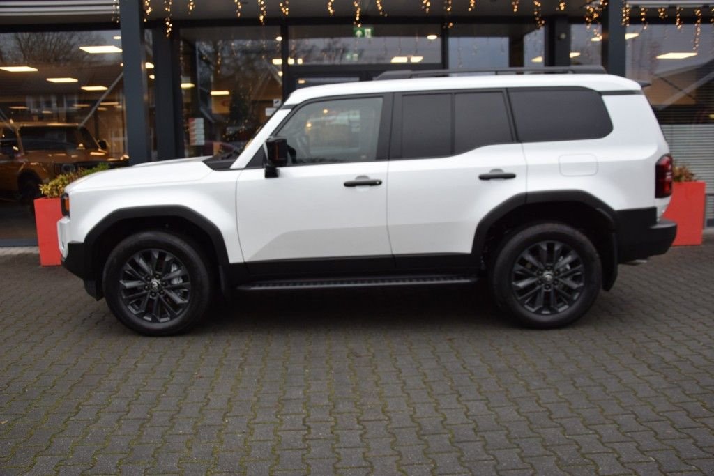 Sonstige Transporttechnik typu Toyota Land Cruiser 250 2.8 D-4D 5DRS PROFESSIONAL A/T VAN BPM VRIJ, Gebrauchtmaschine w Saasveld (Zdjęcie 2)