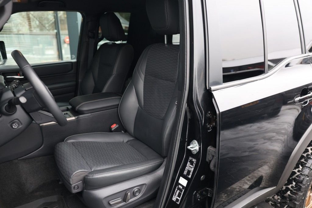 Sonstige Transporttechnik of the type Toyota Land Cruiser 250 2.8 D-4D 5DRS PROFESSIONAL A/T VAN, Gebrauchtmaschine in Saasveld (Picture 9)