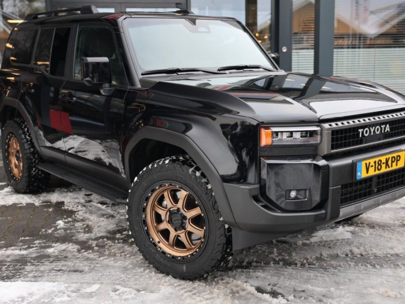 Sonstige Transporttechnik vrste Toyota Land Cruiser 250 2.8 D-4D 5DRS PROFESSIONAL A/T VAN, Gebrauchtmaschine v Saasveld (Slika 1)