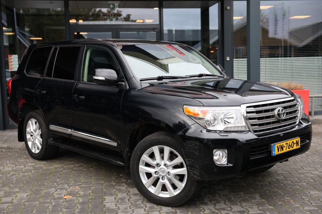 Sonstige Transporttechnik typu Toyota Land Cruiser V8 4.5 D-4D EXECUTIVE A/T VAN, Gebrauchtmaschine w Saasveld (Zdjęcie 1)