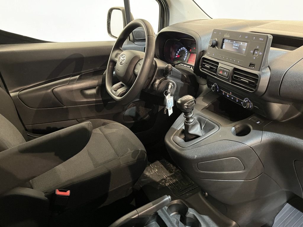 Sonstige Transporttechnik van het type Toyota PROACE CITY 1.5 D-4D Cool / Euro 6 / Airco / Cruise Control / Tr, Gebrauchtmaschine in GRONINGEN (Foto 3)