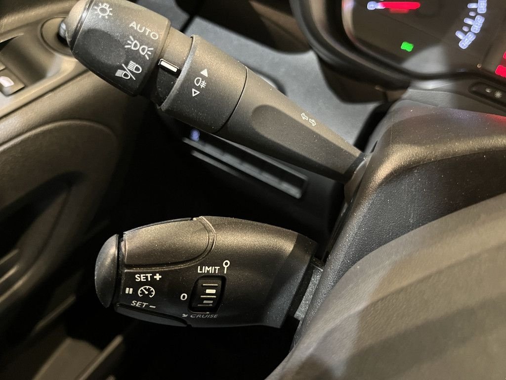 Sonstige Transporttechnik van het type Toyota PROACE CITY 1.5 D-4D Cool / Euro 6 / Airco / Cruise Control / Tr, Gebrauchtmaschine in GRONINGEN (Foto 11)