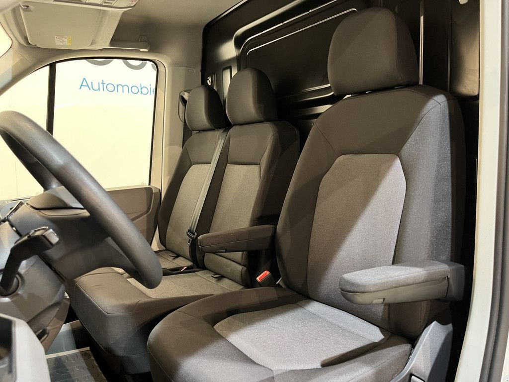 Sonstige Transporttechnik типа Volkswagen Crafter 2.0 TDI L3H2 140 PK DSG Automaat / Euro 6 / Airco / Crui, Gebrauchtmaschine в GRONINGEN (Фотография 9)