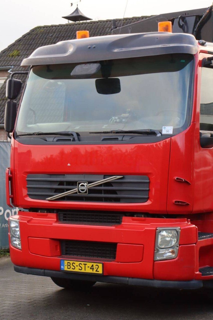Sonstige Transporttechnik a típus Volvo FE S 6X2 R, Gebrauchtmaschine ekkor: Antwerpen (Kép 10)