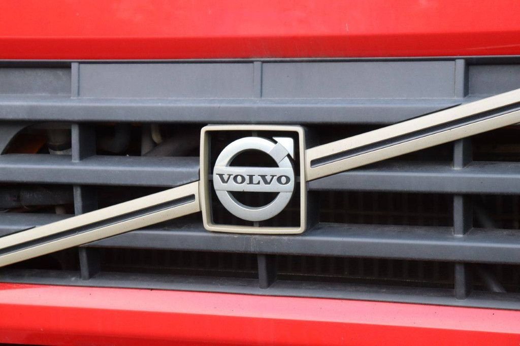 Sonstige Transporttechnik a típus Volvo FE S 6X2 R, Gebrauchtmaschine ekkor: Antwerpen (Kép 11)