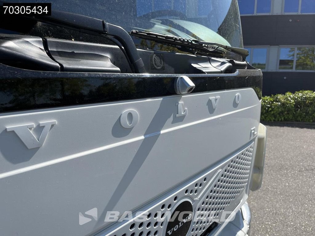 Sonstige Transporttechnik des Typs Volvo FL Electric 4X2 NEW Electric 375KWh AC / DC 2000kg Tailgate Full, Neumaschine in Veghel (Bild 10)