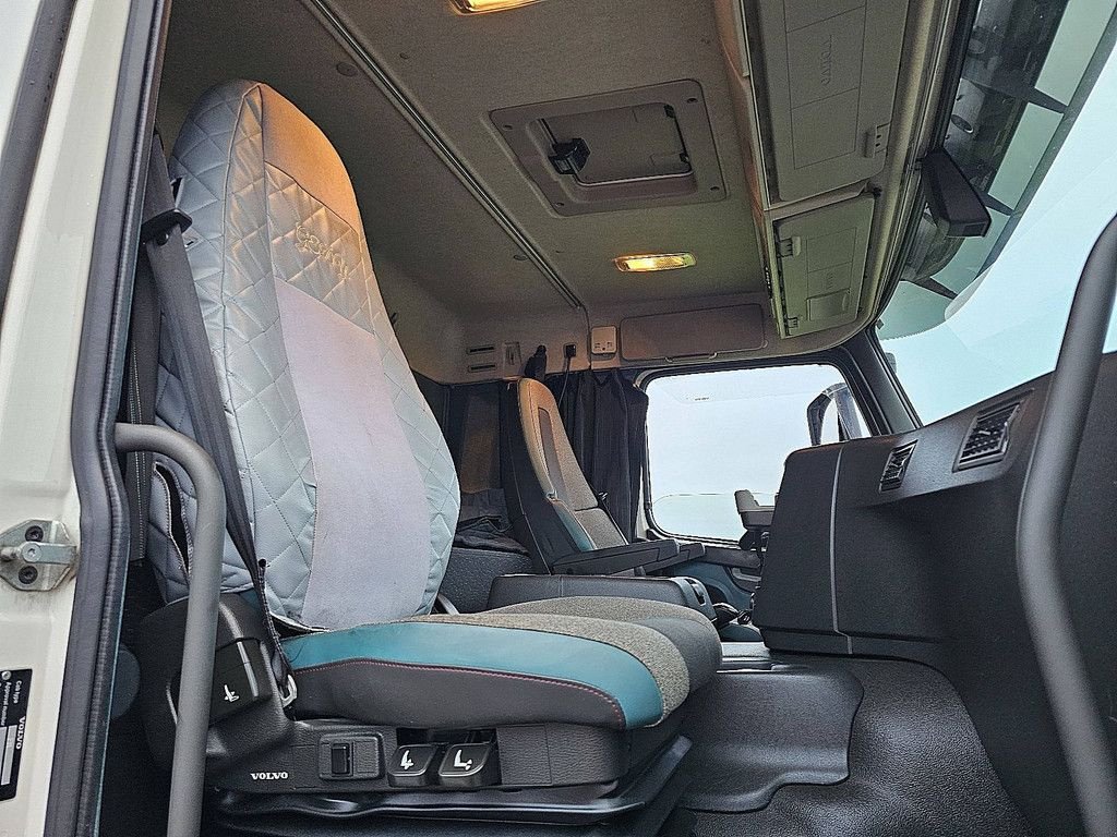Sonstige Transporttechnik типа Volvo FM 420 D13K 6X2 GETR&Auml;NKE, Gebrauchtmaschine в Vuren (Фотография 8)
