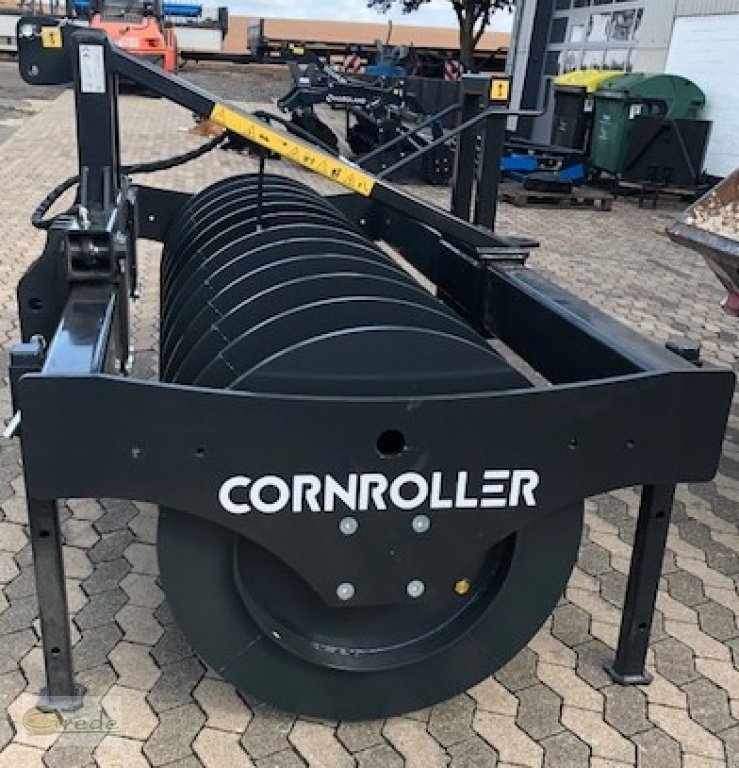 Sonstige Walzen typu Agroland Conroller Silowalze 3m mit Seitenwalze, Neumaschine v Bad Emstal (Obrázek 2)