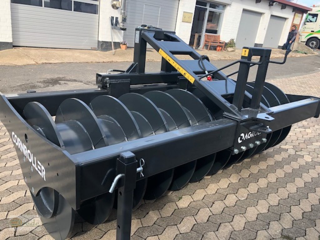 Sonstige Walzen typu Agroland Conroller Silowalze 3m mit Seitenwalze, Neumaschine v Bad Emstal (Obrázek 1)