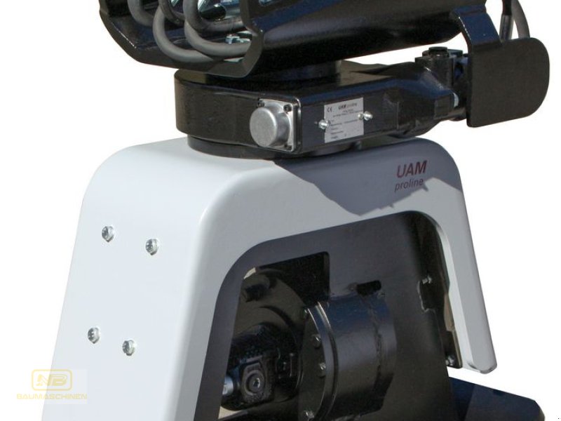 Sonstiger Baggerzubehör des Typs UAM HD140 Anbauverdichter Minibagger ab 1,5 t, Neumaschine in Eggenfelden (Bild 1)