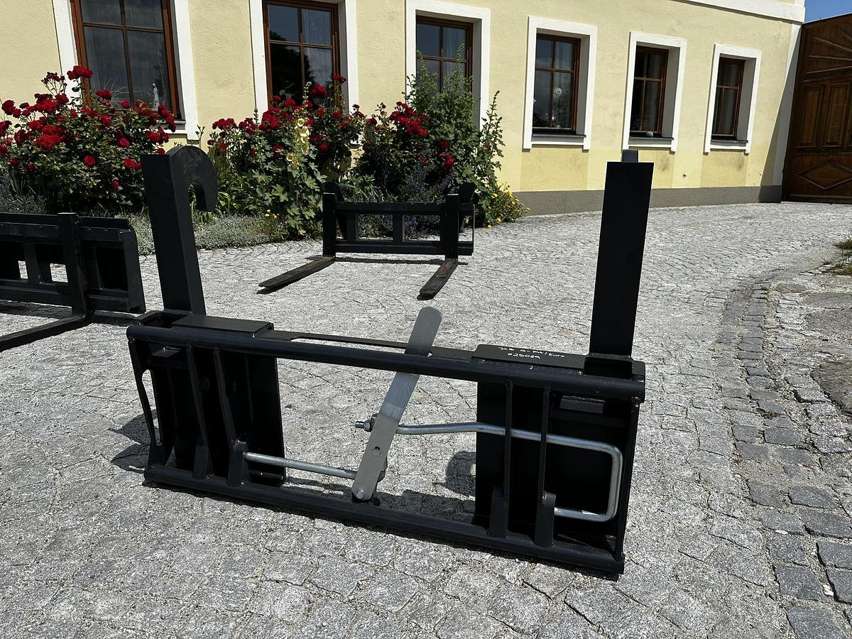 Sonstiges Baggerzubehör typu Big Dutchman Adapter JCB Q-Fit passend zu Euro Aufnahme, Neumaschine v Göpfritz an der Wild (Obrázek 1)