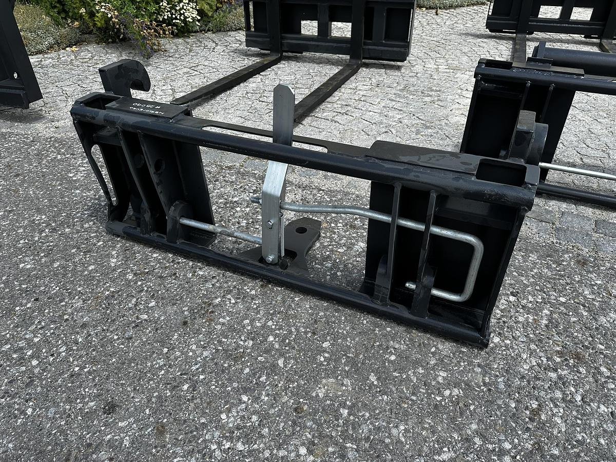 Sonstiges Baggerzubehör typu Big Dutchman Adapter Merlo passend zu Euro Aufnahme, Neumaschine v Göpfritz an der Wild (Obrázek 1)