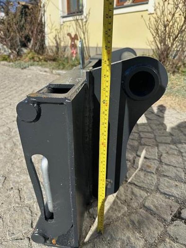Sonstiges Baggerzubehör des Typs Big Dutchman Manitou Adapter mit Euro Aufnahme, Neumaschine in Göpfritz an der Wild (Bild 5)