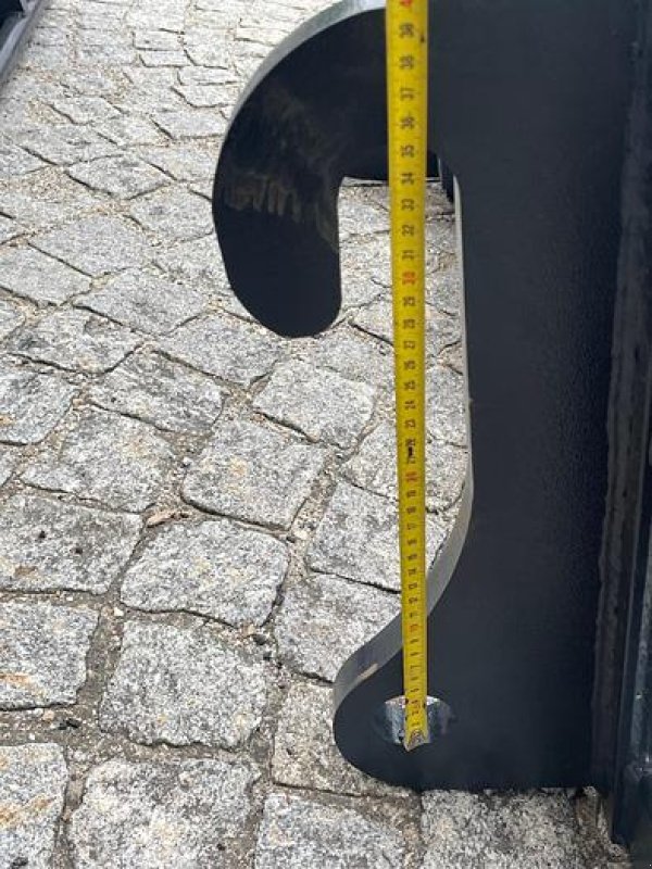 Sonstiges Baggerzubehör des Typs Big Dutchman Palettengabel 2 t passend zu Volvo L30 Aufnahme, Neumaschine in Göpfritz an der Wild (Bild 6)