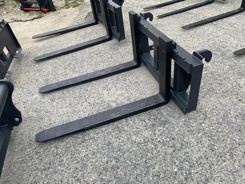 Sonstiges Baggerzubehör des Typs Big Dutchman Palettengabel 3,5 t mit Kramer groß Aufnahme, Neumaschine in Göpfritz an der Wild (Bild 2)