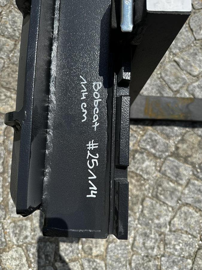 Sonstiges Baggerzubehör des Typs Big Dutchman Palettengabel mit Bobcat 114cm Aufnahme, Neumaschine in Göpfritz an der Wild (Bild 5)